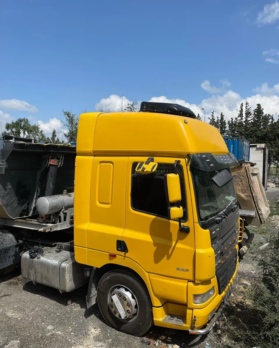 DAF çekiciye motor bağımsız elektrikli park kliması montajı 1