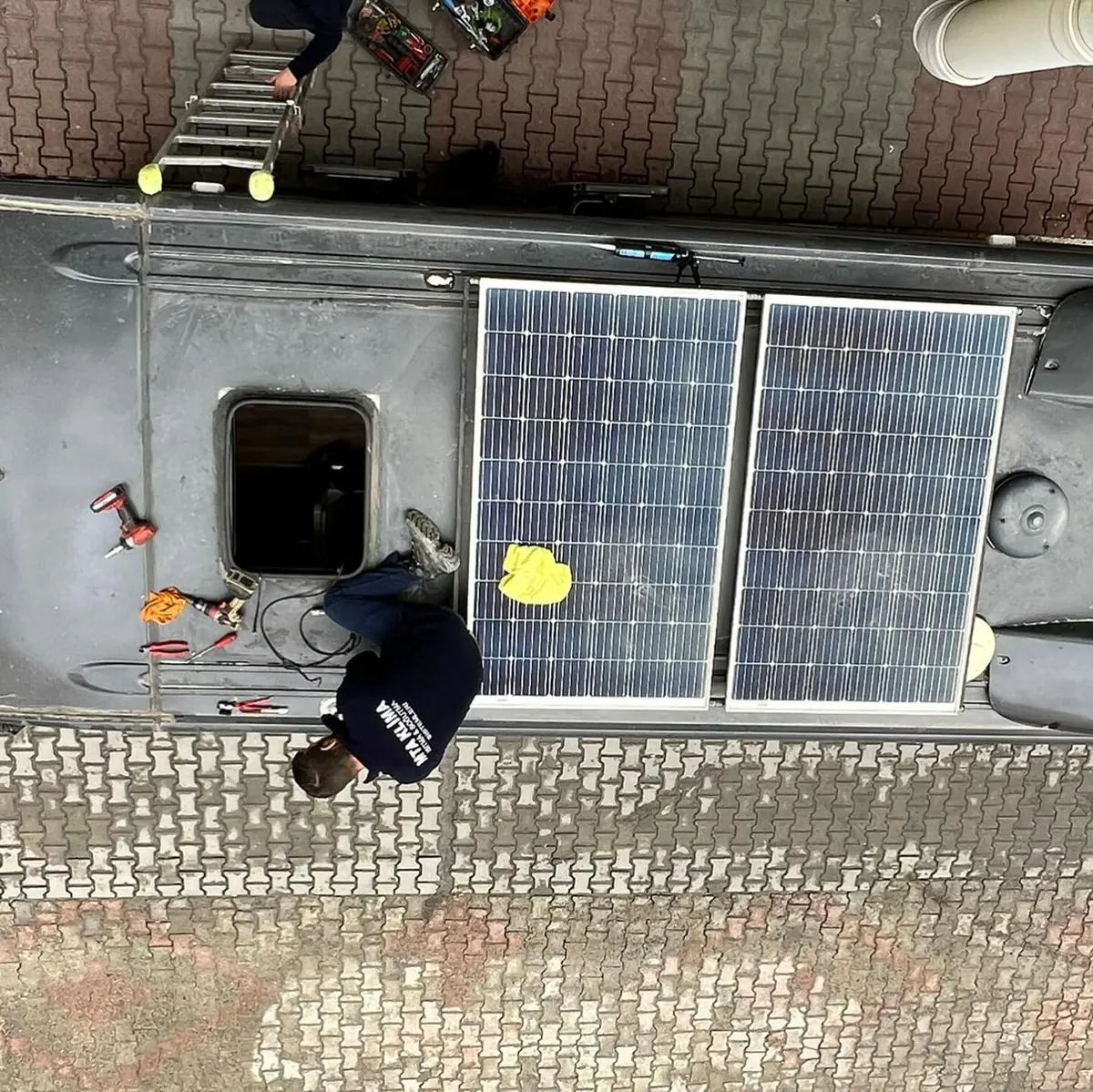 Karavana 12V elektrikli park kliması montajı 8